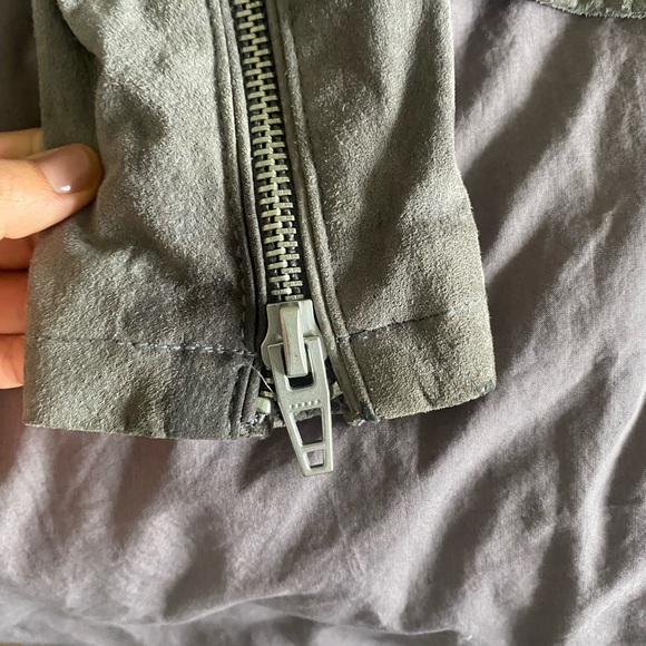 Blank NYC grey suede jacket size small - Picture 3 of 6